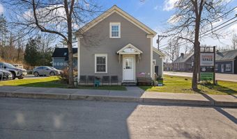 673 S Main St, Stowe, VT 05672