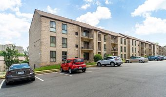 6143 EDSALL Rd J, Alexandria, VA 22304