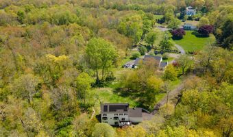 225 Bethmour Rd, Bethany, CT 06524