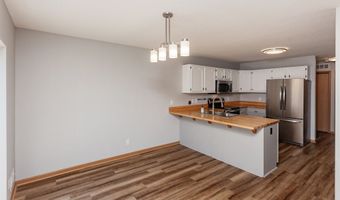 4144 Eisenhower Ln 1, Ames, IA 50010