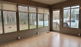 200 EVELYNDALE Dr, Dover, DE 19901