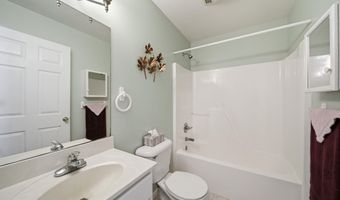 2463 Orient Dr, Adrian, MI 49221