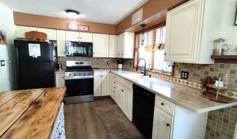 88 North Ln, Angola, NY 14006
