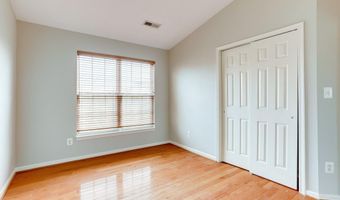 43709 CLEMENS Ter, Ashburn, VA 20147
