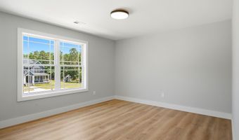 125 Pennsylvania Ave, Barnegat, NJ 08005