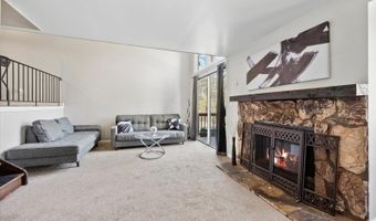 15 Village Way 4, Alloway, NJ 07462