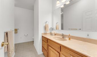 24370 Lawrence 2210, Aurora, MO 65605