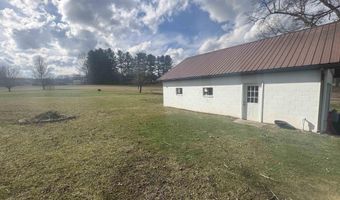 275 S Rd, Arthurdale, WV 26520
