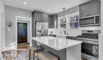 421 Edgewater, Algonac, MI 48001