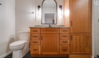 2008 CHESAPEAKE Rd, Annapolis, MD 21409
