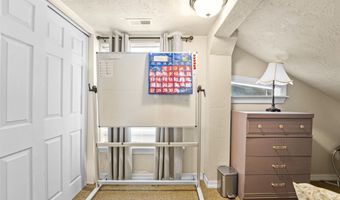 10357 Skunk Creek Rd, Cascade, ID 83611