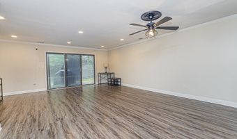 195 Kinnoll Hill Ct, Aberdeen, NJ 07747