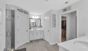 4142 Crest Ridge Ln, Boiling Springs, SC 29316
