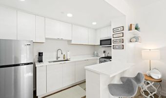 110 Maple St, San Diego, CA 92103