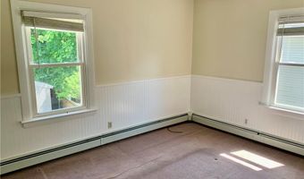 116 Summer St, Lincoln, RI 02838