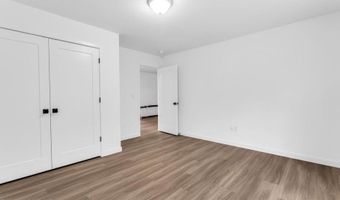395 SOUTHERN Blvd, Bayville, NJ 08721