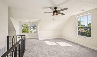 36 STRATFORD Ave, Aldan, PA 19018