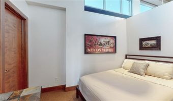 21 Furnace St 805, Akron, OH 44308