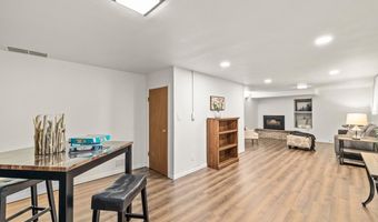 3923 MCCOMB Ave, Cheyenne, WY 82001