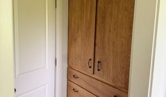 806 N 650 E, Basalt, ID 83218