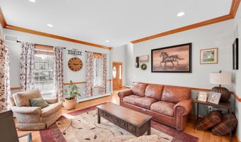 928 Seaman Ave, Beachwood, NJ 08722