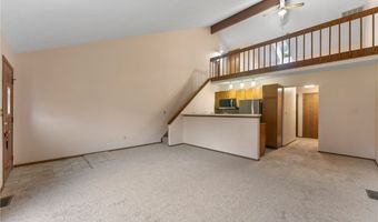 1707 W Hampton Dr, Austintown, OH 44515