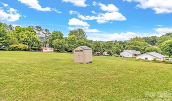 43 Pelzer St, Asheville, NC 28804