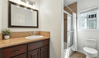 1010 69th St, Los Angeles, CA 90044