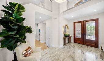 8125 E Oxley Ct, Anaheim, CA 92808