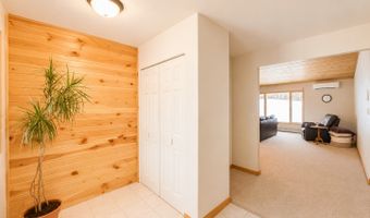 6828 Aurora Dr, Akeley, MN 56433