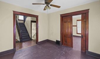 912 Tremont St, Alton, IL 62002