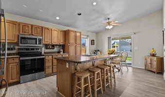 321 Columbine Dr, Rifle, CO 81650
