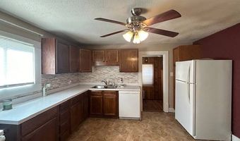 120 Ohmer St, Bottineau, ND 58318