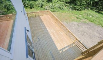 26 Old Stone Church Rd, Little Compton, RI 02837
