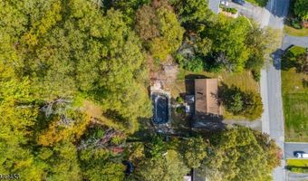 26 Cedar Ridge Dr, Alloway, NJ 07462