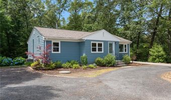 14 Bishop Hill Rd, Johnston, RI 02919