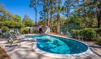 17 Bridgeport Ln, Hilton Head Island, SC 29928