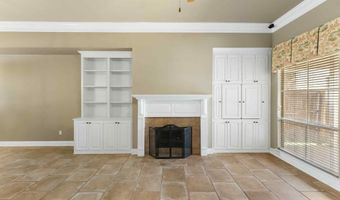 9134 Oxford Place Dr, Baton Rouge, LA 70809