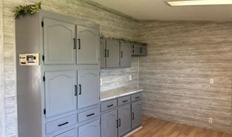 100 Red River Dr, Adrian, MI 49221