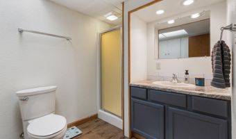 1011 NE 11th Ave, Aberdeen, SD 57401