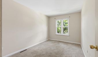 1701 SARATOGA Ct, Allentown, PA 18104