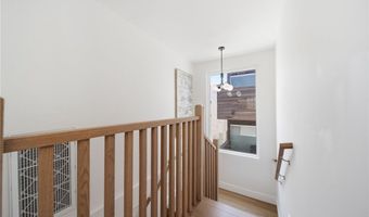819 Rosemont, Los Angeles, CA 90026