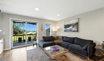 469 North Ln, Bristol, RI 02809