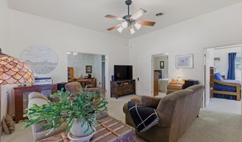 305 W Uvalde, Alpine, TX 79830