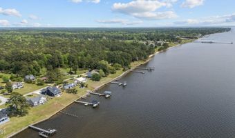 66 E North Shore Ln, Arapahoe, NC 28510