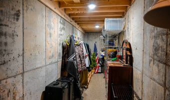 501 Jay St, Bruce, SD 57220