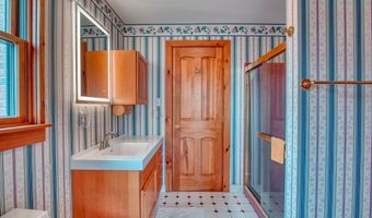 104 Juniper Ridge Rd, Brattleboro, VT 05301