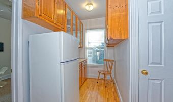 22 Lawnridge Ave, Albany, NY 12208