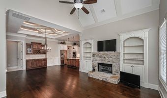 62 Cedarcrest Village Ct, Acworth, GA 30101
