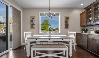6023 158th St W, Apple Valley, MN 55124
